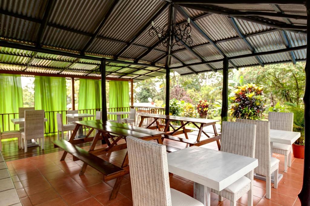 Hotel Brisas Arenal La Fortuna Екстер'єр фото